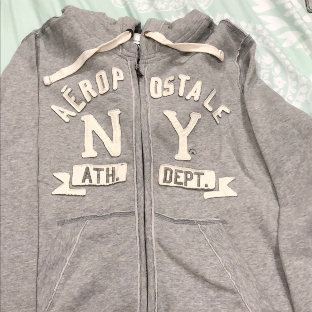 Band new Aeropostale men’s sweater
